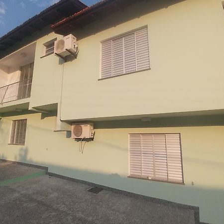 Residencial Lorenzi ฟลอเรียนอโปลิส ภายนอก รูปภาพ