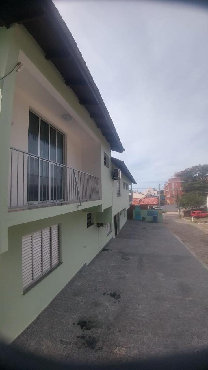 Residencial Lorenzi ฟลอเรียนอโปลิส ภายนอก รูปภาพ